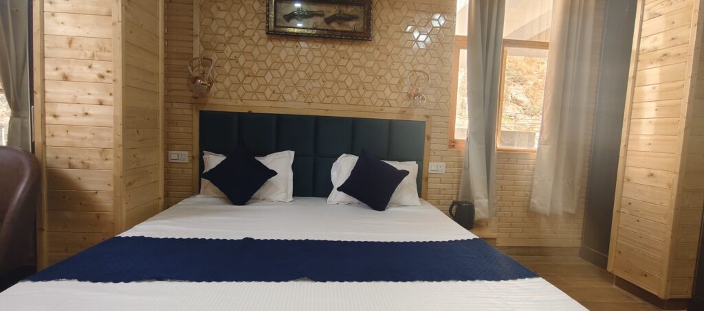 khojans-homestay-honeymoon-suite khojans-homestay-honeymoon-suite